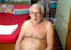 Older Gay masturbates