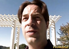 Titty shaft hoe gives a handie