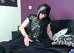 Zaccary Blows A Hot Load All Over Himself! - Zaccary Plastic