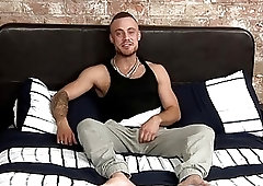 He's ripped, hairy, and about to make himself spurt