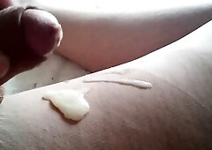 SPERMA auf der Nylon ** FSH Joy **