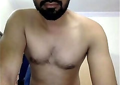 Desi Guy shows Dick XXX