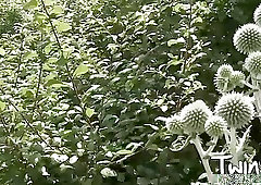 Gay cutie meets a like-minded fucker in the woods