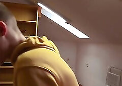 Czech Hunter 538 - A Kinky Gay Offered To A Guy A Way To Make Some Extra Money