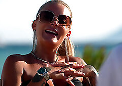 MARIE BOMBSHELL, EN TOUTE INTIMITÉ