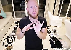 This real amateur Colombian student messaged me to get a massage here's what happened! / Bogotá, Colombia / HunkHandsWeekly 46 / Make Your Gal S