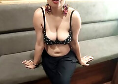 Jija JI gets seduced by saali's stunning body for some intense action