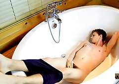 Getting Wet And Cummy With Pissing Boy Hunter - Hunter Sykes