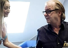 Come watch why glamorous gals most like older dudes exclusively at Oldje.com