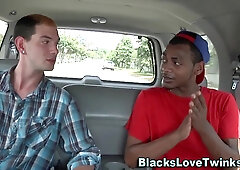 Gay guy gets huge black rod in booty - Hard Fuck