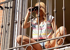 I really want to lick my neighbors snatch