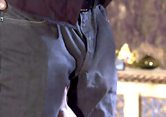 Alexis donates her lovely feet for the sake of jizz