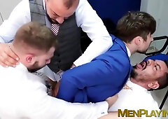 Naughty Hunk Double Penetrated By Coworkers With Diego Reyes, Peter Le And Joe Gillis