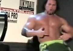 super bulky wrestler