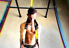 Next Door Buddies: Des & Michael's Gym Fantasy