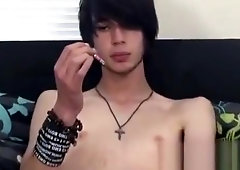 Stories of gay thick big booty twinks xxx Hot shot bisexual boy Tommy