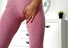 Hawt Fitness Model Bubble Booty Sport Legging hawt Booty / CandyLuxxx