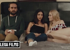 Bellesa And Emma Share A Boyfriend In Ffm Threesome - Jane Wilde, Emma Wilde And Emma Jane