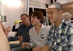 Watch this hot stripper help another guy with his big, juicy cock