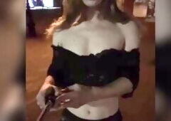 Derby midst crossdresser Flashing