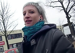 Schlankes Goth Teen 18+ Mitten In Berlin Getroffen Und Gefickt