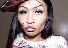 Horny amateur Asian ladyboy Bewty loves being fucked anal bareback