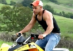 Austin Wilde: Revving up the Dirty Engine Inside