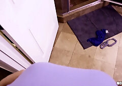 Jenna Sativa & Pink get kinky with dildos, spanking & pussy licking in the shower