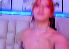 I just wanna be your favourite virtual hotty, for u to masturbate every day with me