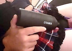 Britney hands free cum with help