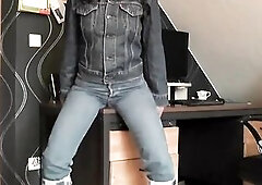 German Latex Lady With Messy Talk