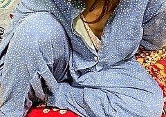Pakistani girl, pakistani aunty, big ass massage