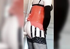 Sophie trans nurse dildoing herself.