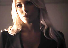 Large bazookas trans Aubrey Kate pretends to be a widow to entice a widowed chap.They kiss and this chab gives the t-girl a oral pleasure.The tattooed