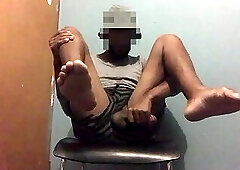 Sit on my dick!!😈