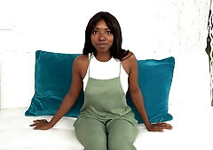 Whims of a LIQUOR CHOCOLATE: Go to First Dates and DEFLOWER white