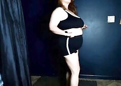 See your favourite big beautiful woman Samantha38g Workout with hand weights and doing some squats to make that chubby booty even greater amount consu