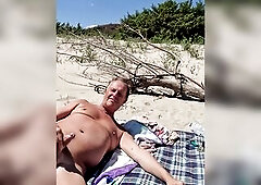 Nudist beach Chaturbate sex show gigindave tranny girlfriend public rencounter Mobile 4K 20250519 p4