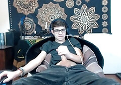 follow at onlyfans.com/svenwall20 youngster jizz bore glasses