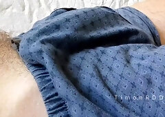 The stud had an sudden raw desire in the early morning