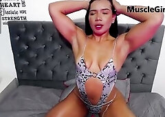 See Latin Chick female bodybuilder camshow on now! - Fbb, Muscle Fbb, Biceps Porn