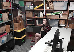 Penalty For Super-Steamy Store Lifter - PornGem