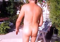 Big-Cock Bear Barebacks Amateur Lurker