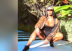 Holly Wood And Ella Hollywood - Goes Wet, 4on1, Bwc, Atm, Balls Deep Anal, Dap, Rough Sex, Wrecked