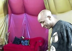 Ebony Plumper playgirl Farrah Foxxx is fingering her vagina on this scene until her man arrives. See her chap vagina lick this plump girl and Farrah r