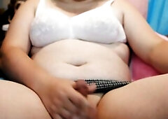 Trans Woman Masturbates