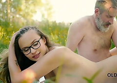 Alexis Fox - Sex Picnic With Her Friend's Dad - Outdoor old and young 4k sex and blowjob