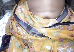 Indian Girl Unstoppable In Video