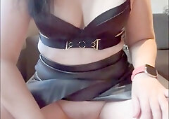 Amateur girl has loud orgasm while masturbating and giving oral pleasure