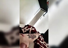 Rubbing my angel shlong but no climax